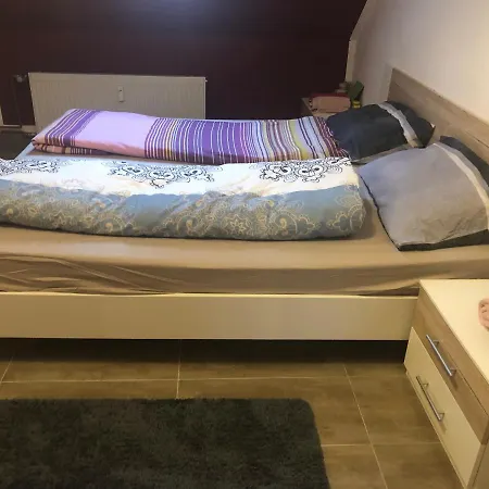 Misha,s Place Apartment *